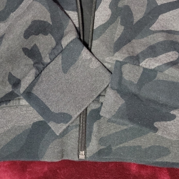 Polo Ralph Lauren Zip-up  Hoodie - Picture 4 of 4